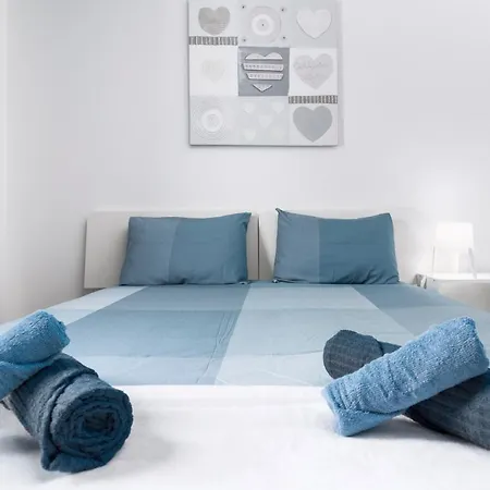 Home2book Fiona Private Pool & Wifi Vila *